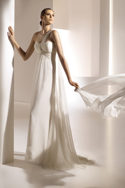 Свадебные платья PRONOVIAS 2010 в Гомеле. Свадебный салон Alexis